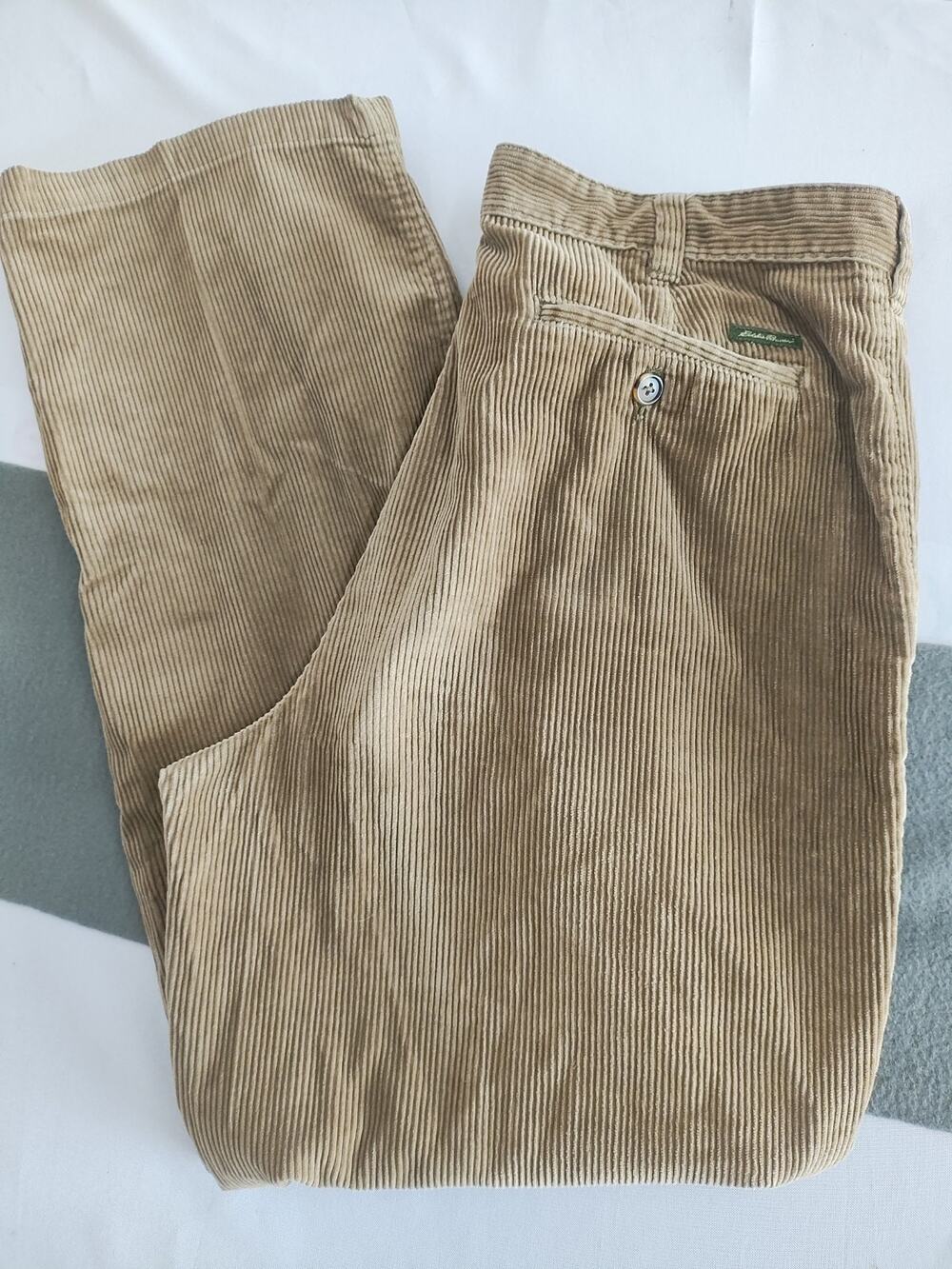VTG Eddie Bauer Pants Mens 36x32 Dark Tan Cotton Corduroy Pleated W/Pockets